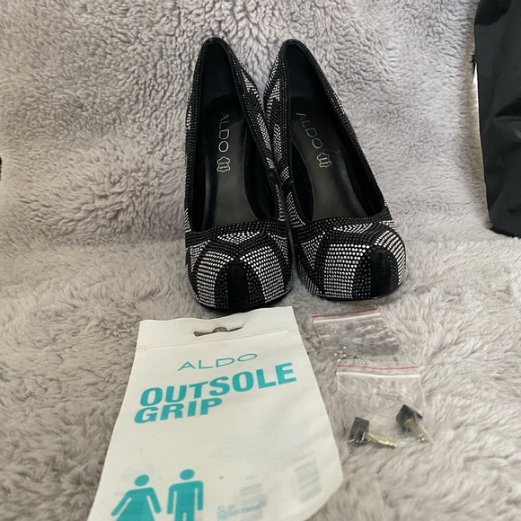 ALDO Black Silver Rhinestone Bling Heels - Picture 9 of 12